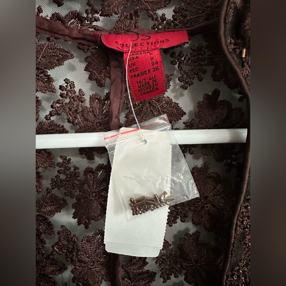 ✨NWT✨ JS Collections: Women’s Chocolate Floral Blazer- Size 6 - Picture 7 of 14